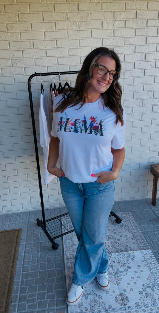 The Mama Tee