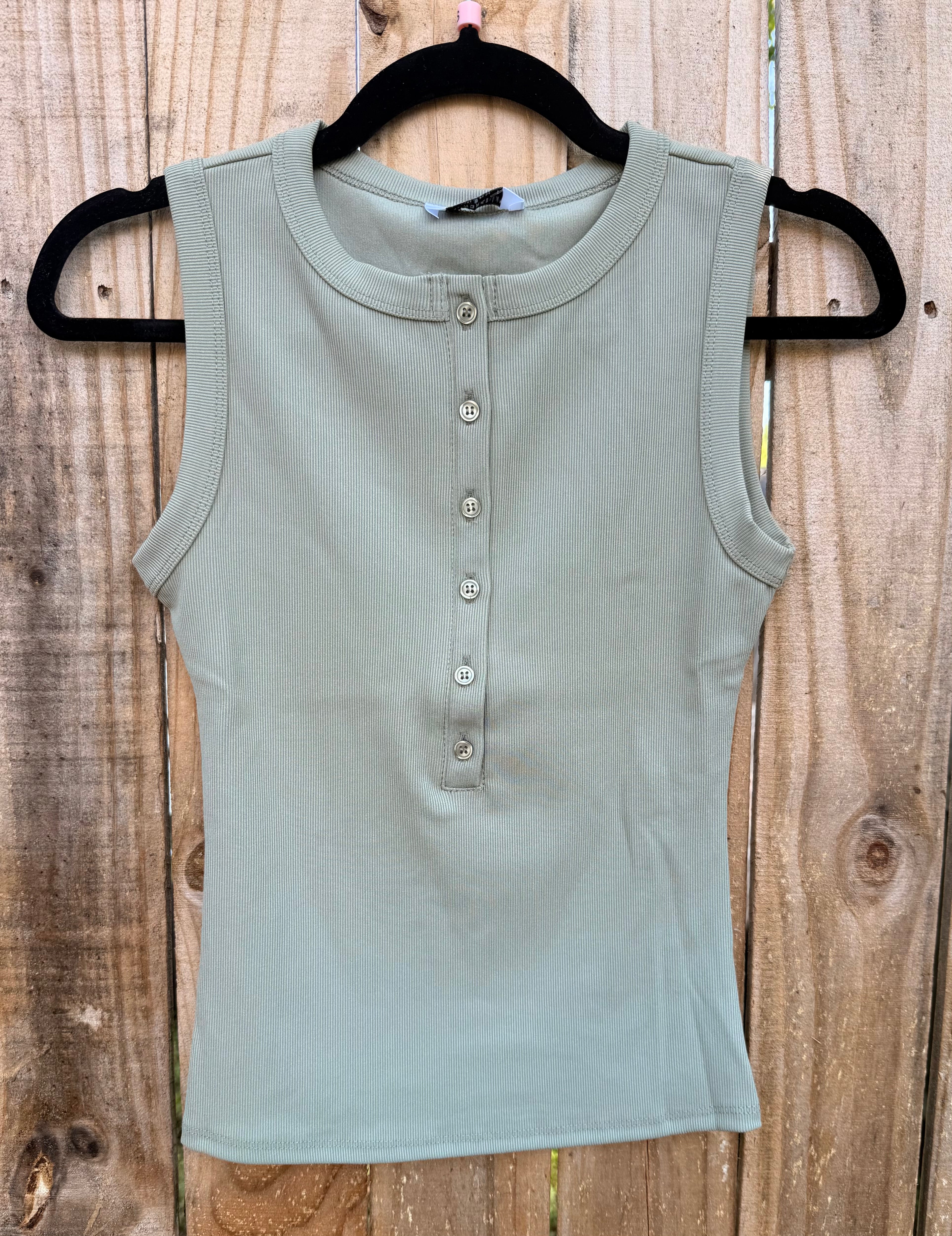 Bethany Tank | Fitted Half Button Down