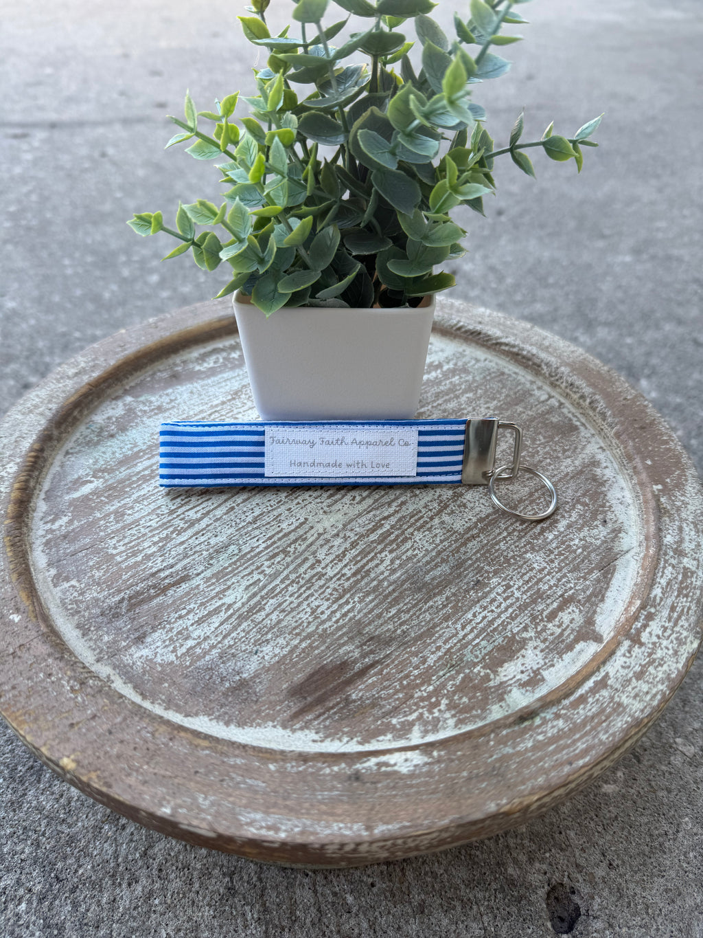 Wristlet Lanyard | Handmade