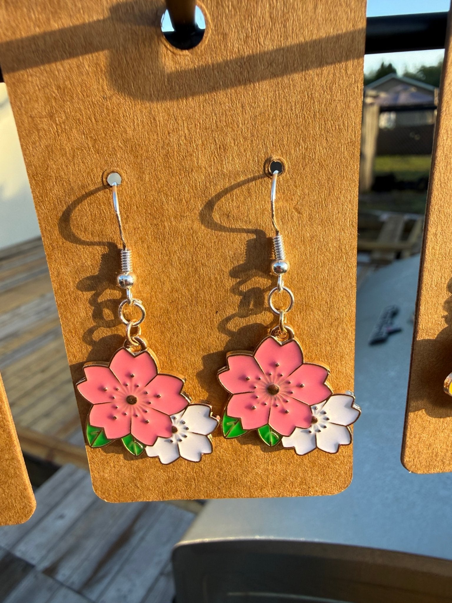 Earring | Single | Handmade - Fairway Faith Apparel Co
