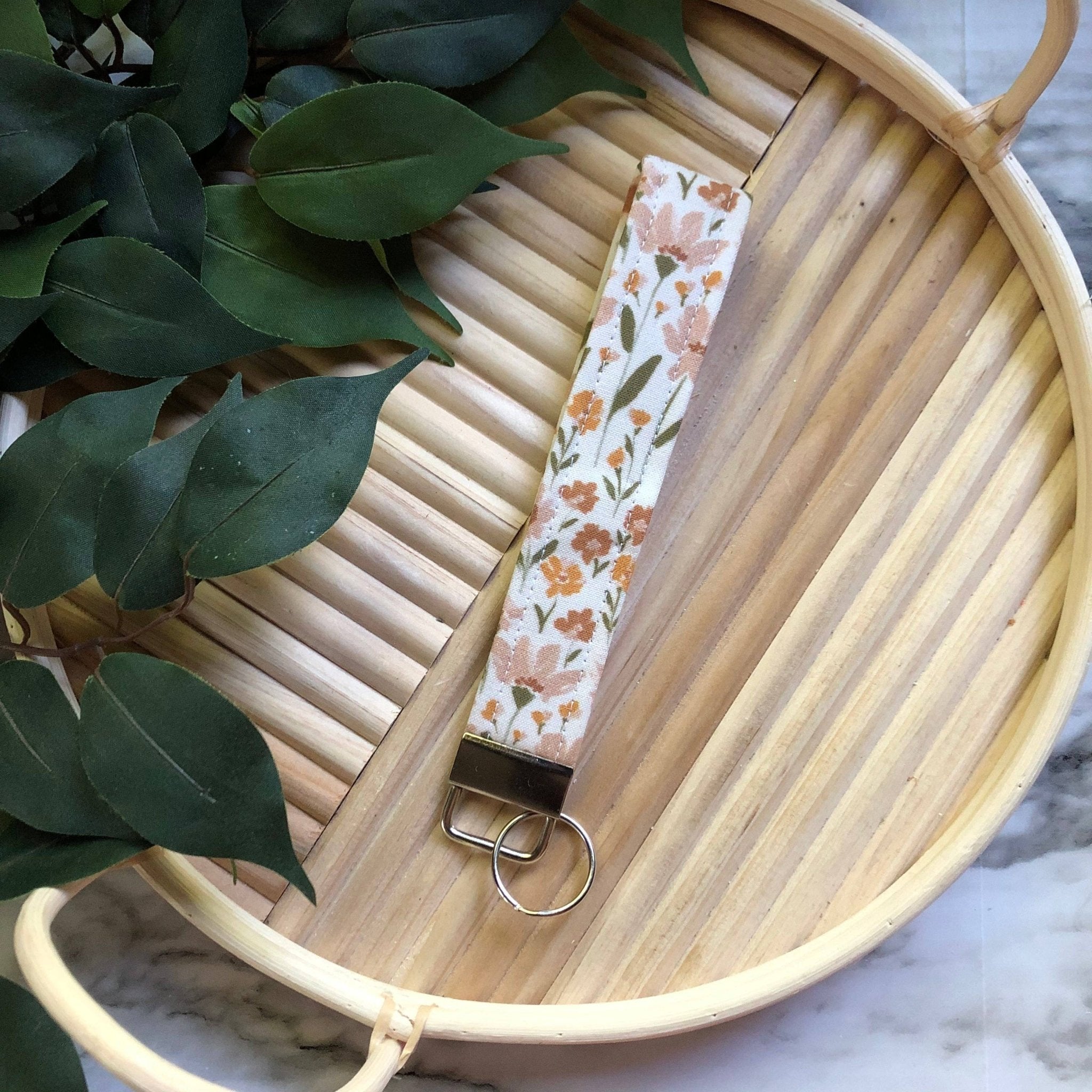 Mauve Floral Wristlet - Fairway Faith Apparel Co